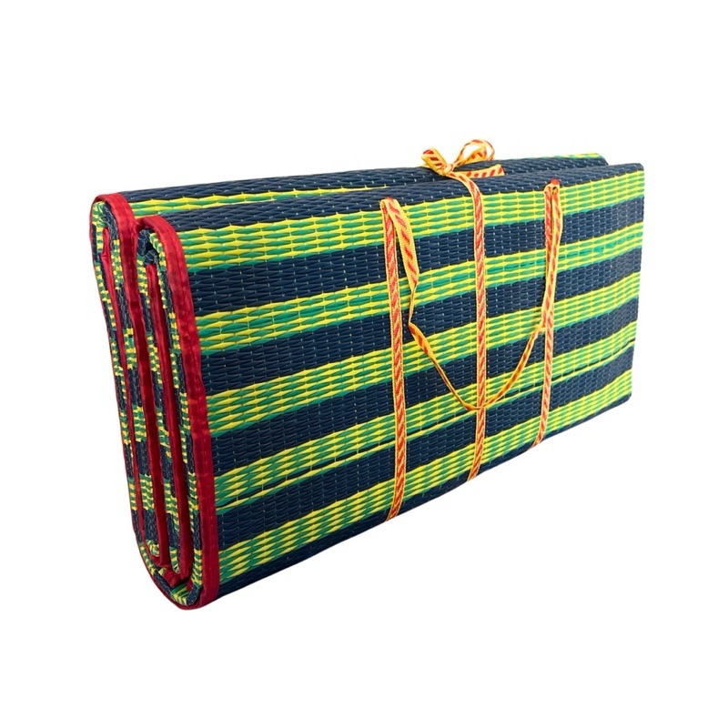 เสื่อพลาสติก 3พับใหญ่ 140*170 พกพาง่าย ใช้งานดี