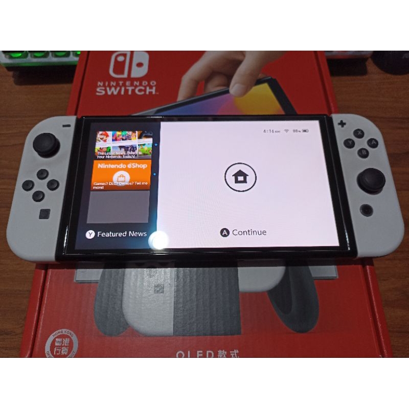 (ครบกล่อง) เครื่อง Nintendo Switch Oled สีขาว มือสอง สภาพ 92%