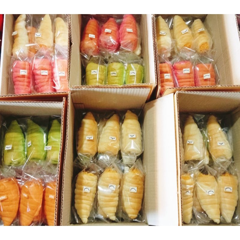 ครีมฮอร์นจิ๋ว นุ่ม อร่อย 12 ชิ้น