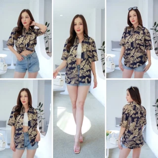 เสื้อฮาวาย ชาย ใส่สงกรานต์ ลายดอก เกาหลีวินเทจ คอปก ใส่เที่ยวทะเล แขนสั้น สําหรับผู้ชายและผู้หญิง