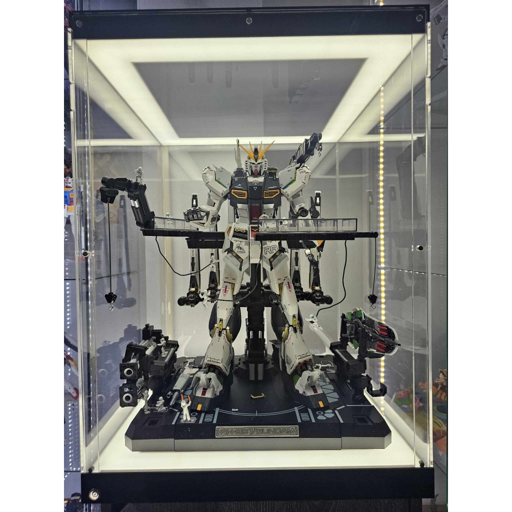 รวมส่ง-กล่องอะคริลิคติดไฟบน+ล่าง 40x40x50 สำหรับใส่โมเดล ฟิกเกอร์ต่างๆ เช่น PG Nu Gundam