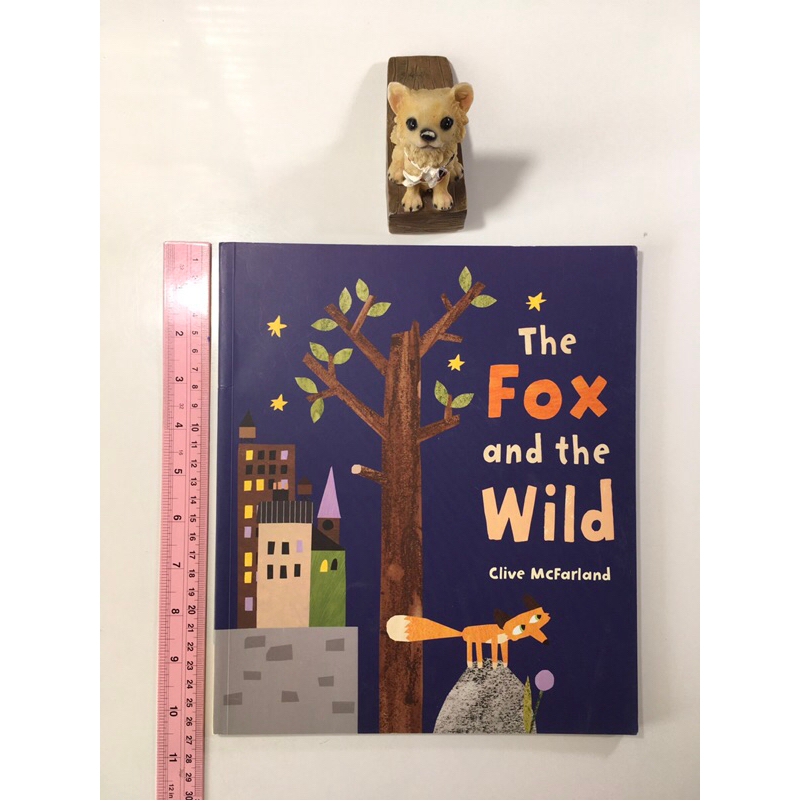 The Fox and the wild By Clive Mcfarland หนังสือภาษาอังกฤษมือสองปกอ่อนค่ะพี่