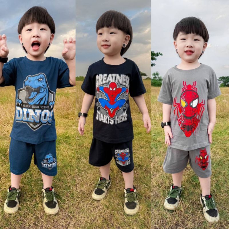 เสื้อผ้าเด็กลายการ์ตูน