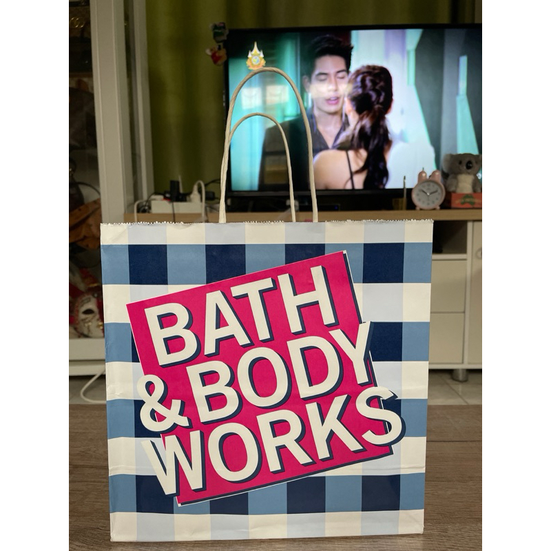ถุงกระดาษ ถุงของขวัญ Bath &amp; Body works
