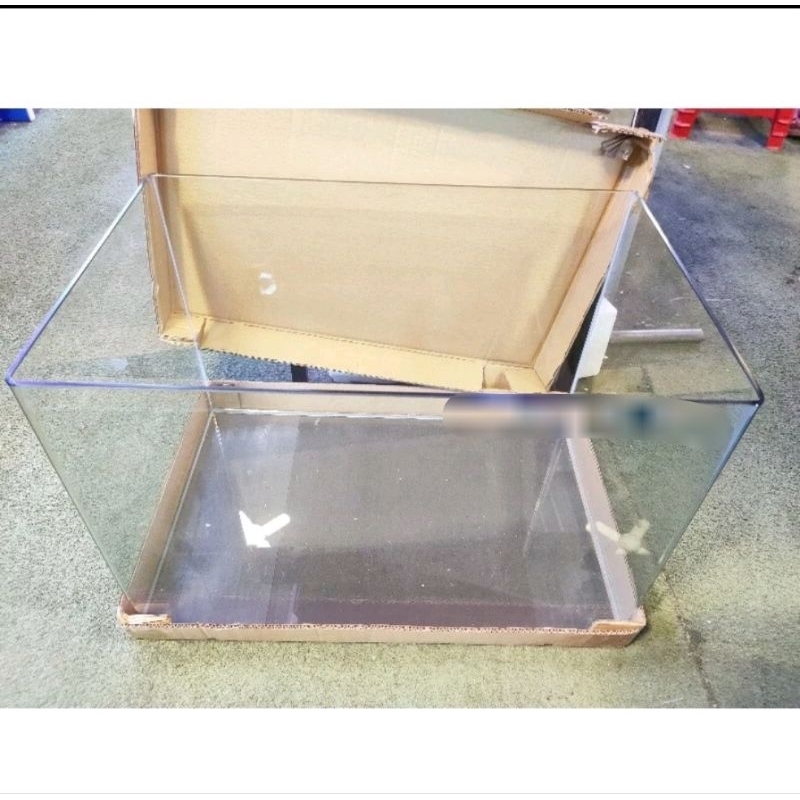 ตู้ปลานาโนตู้โค้งไซส์ตู้ 24 นิ้วใบใหญ่ส่งฟรีไปรษณีย์