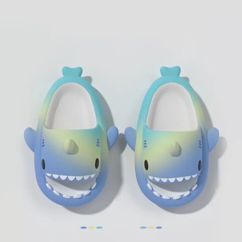 Wooho น่ารักมาก รองเท้าแตะแฟชั่นน้องฉลาม ดีไซน์ฉลามสุดน่ารักที่มากับสีโทนพาสเทล3สี วัสดุยางนิ่มใส่สบายและมากับไซซ์เด็ก ส
