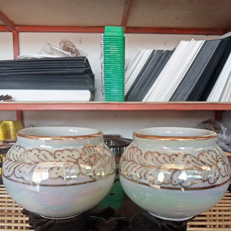 แก้วเขียนทองขนาดใหญ่ จำนวน 1 คู่