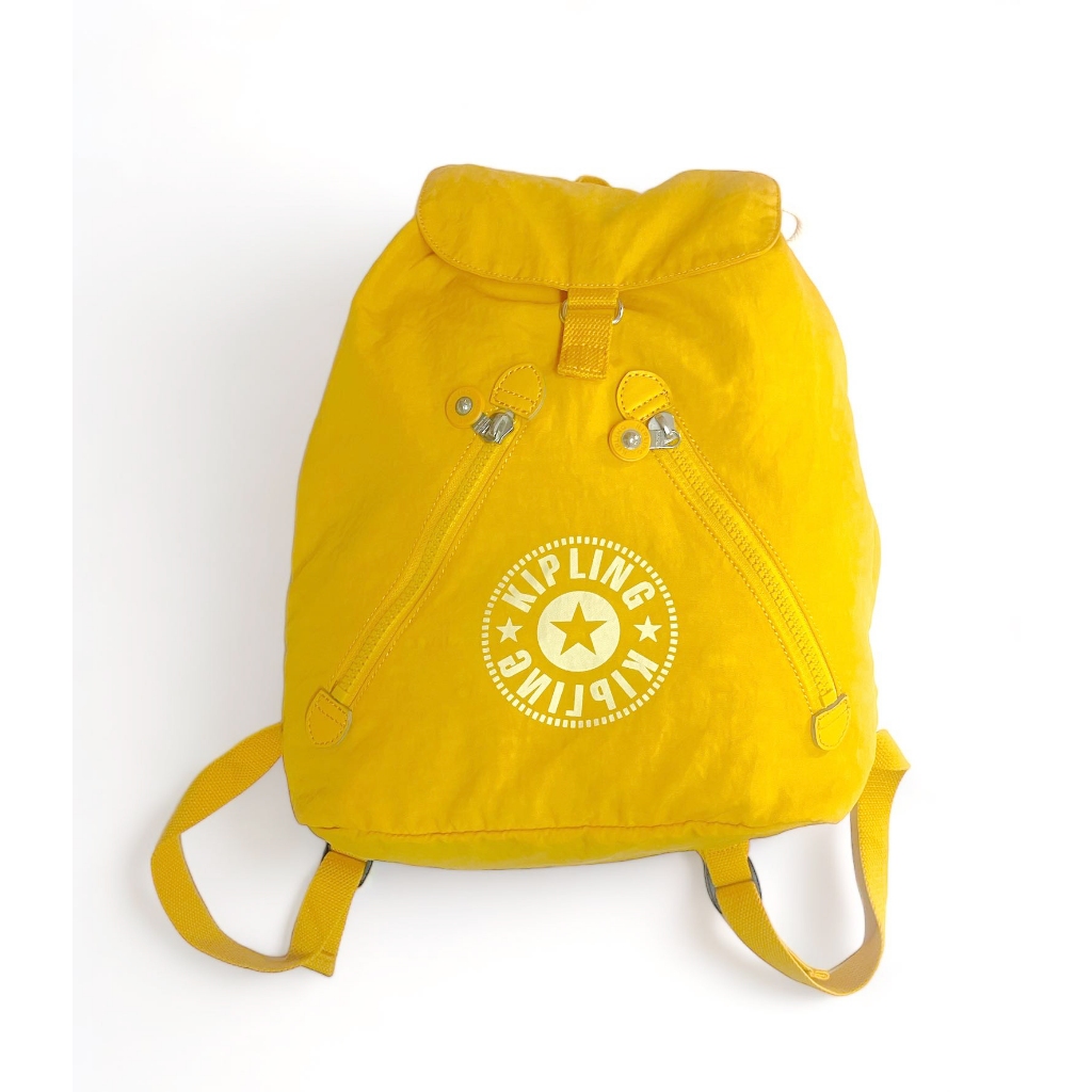 กระเป๋าเป้ Kipling แท้ ✔️ มือสอง  สีเหลืองสดใส (สีจริงสวยกว่าในรูปเยอะเลย)