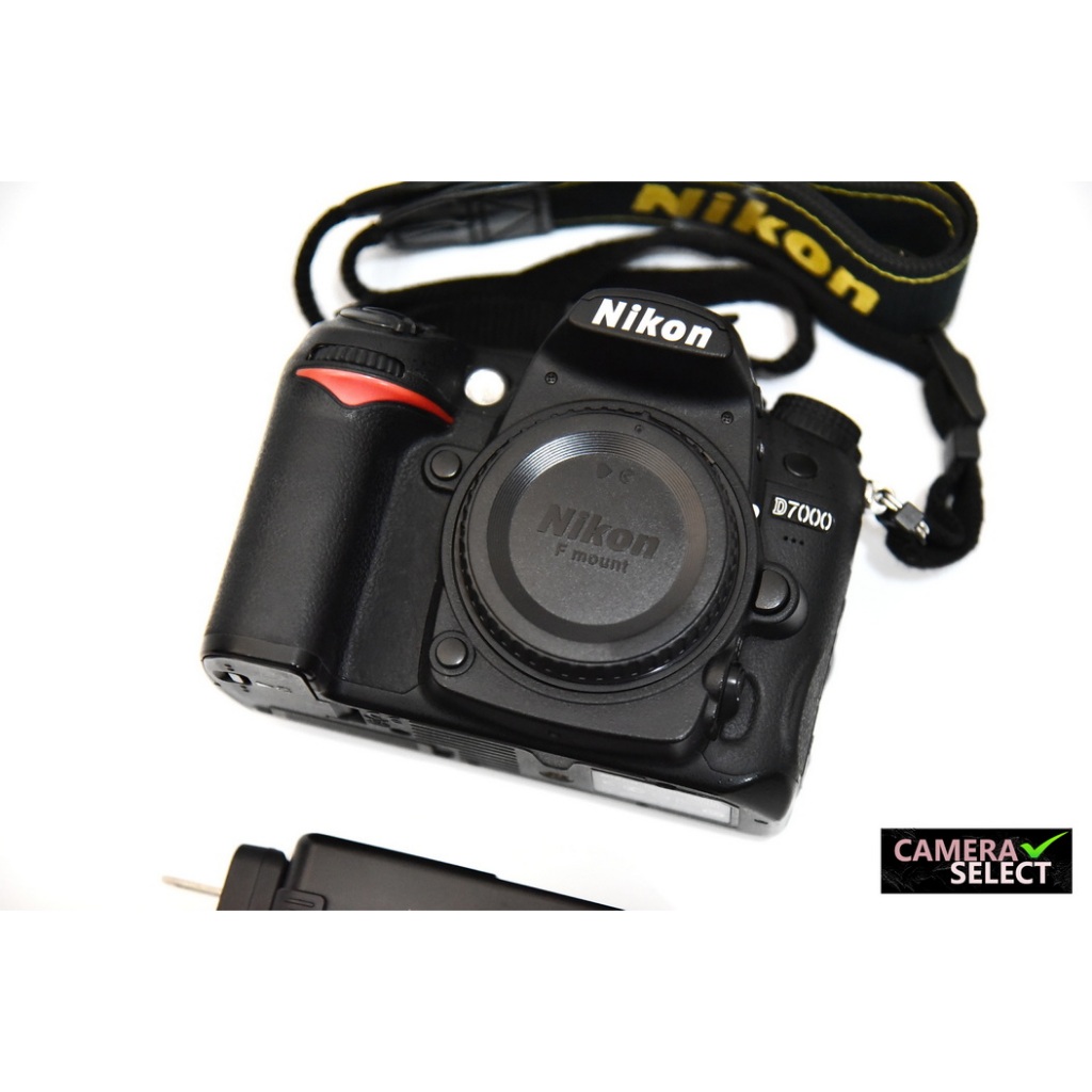 (มือสอง)กล้อง Nikon D7000 Body สภาพสวย ชัตเตอร์ 4xxxx ใช้งานปกติเต็มระบบ