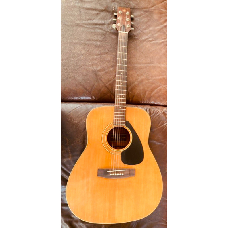 Yamaha Acoustic Guitar กีตาร์โปร่ง