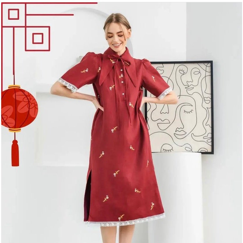 [ส่งต่อ linenne.studio] ชุดเดรส camellia polo dress สีแดงฟ่านปิงปิง