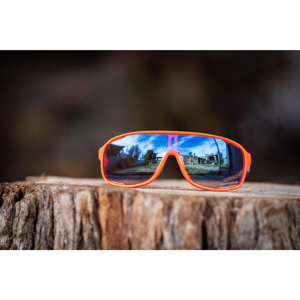 นาทีทอง!! 2400 ลดเหลือ 990 บาท : แว่นจักรยาน Shimano Technium สีส้ม และ สีฟ้า ของแท้ ศูนย์ไทย
