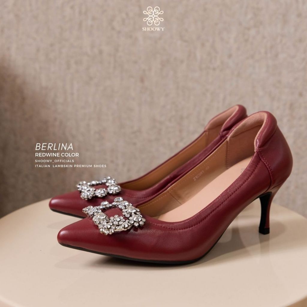 Shoowy รองเท้าหนังแกะ รุ่น Berlina Redwine color (สีแดงไวน์)