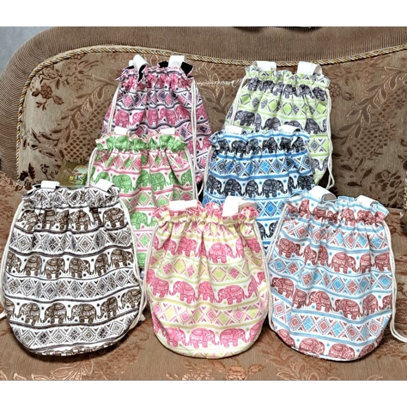 กระเป๋าถุงผ้าหูรูดสายสะพายข้างตูดกลมลายช้างน่ารักของแจกของฝากเก๋ๆ