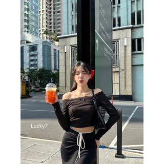 BY IRA 💕พร้อมส่ง💕(23097) Kersty Topเสื้อยืดแขนยาว สีทึบเปิดไหล่เซ็กซี่ของผู้หญิง สไตล์เกาหลี แฟชั่นฤดูร้อน