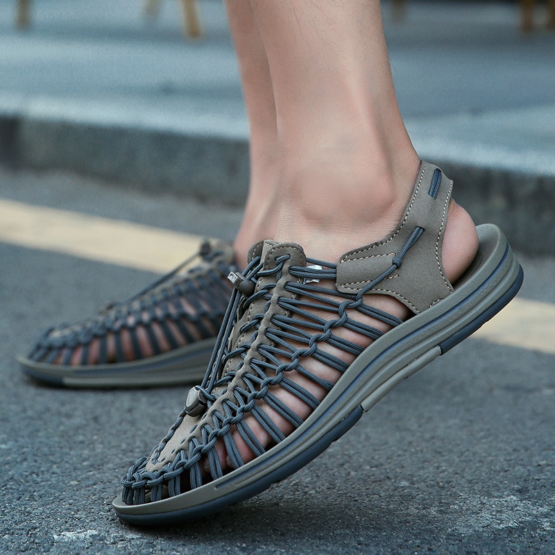 🔥injinj🔥 [จัดส่งด่วน] 🚀 [1-2 วัน] keen รองเท้าชายหาดสำหรับบุรุษและสตรี รองเท้าสาน 35-44
