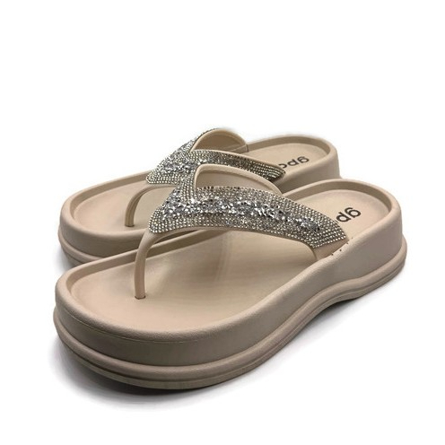 Gpatt : Carborundum Thong รองเท้าแตะลำลองแบบคีบลายคาดกากเพชร หลากสี แฟชั่นสไตล์หรูหรา Luxury Shoes