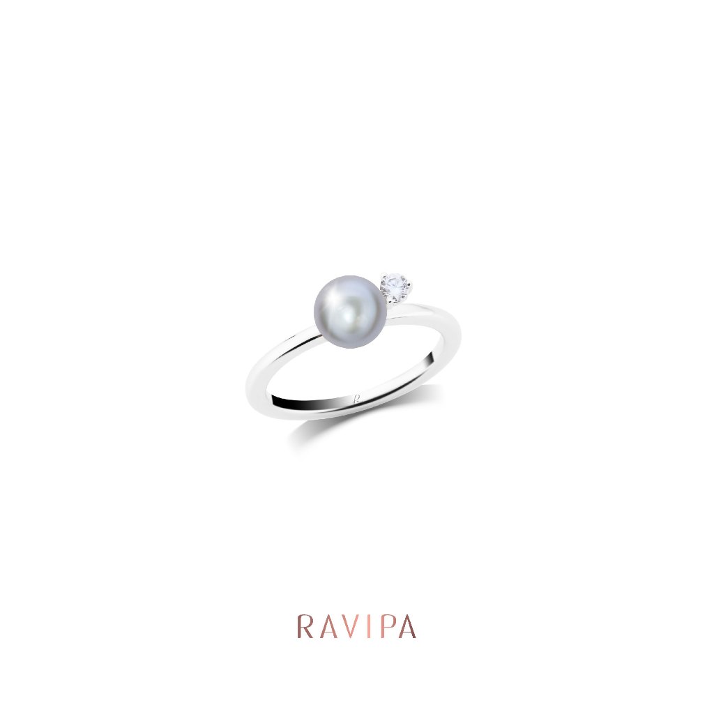 Ravipa | Viva Petite Diamond Moon Grey Pearl Ring