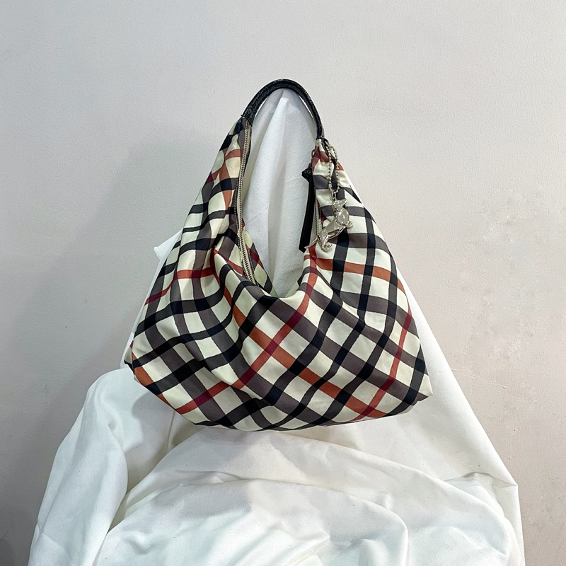 (Used)Daks london hobo fabric bag