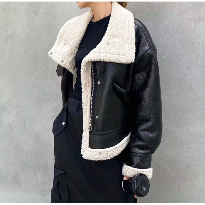 ส่งต่อ Samson FAUXLeather Jacket - hyde.stuffs