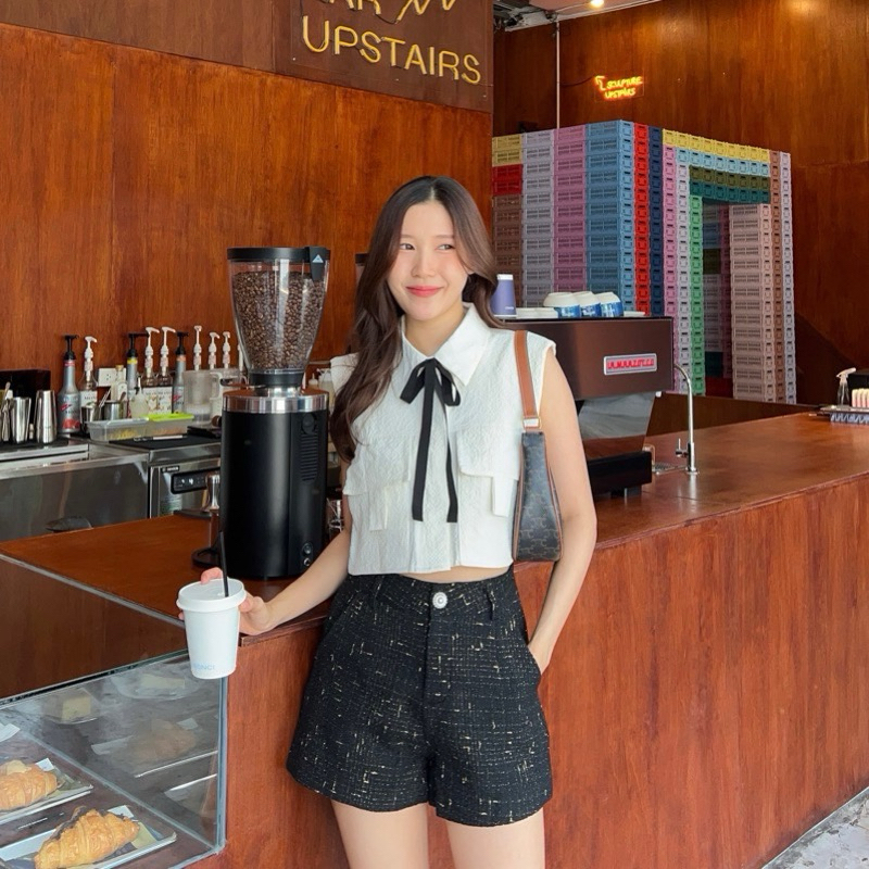 Everymay.shop (Gigi Shirt) ใส่ครั้งเดียว ไม่มีตำหนิ