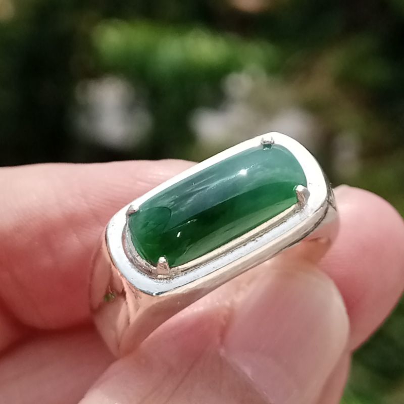 #ไซส์57 #แหวนหยกพม่าสีเขียวจักพรรดิ6×14×2.6มิล #เงินแท้92.5