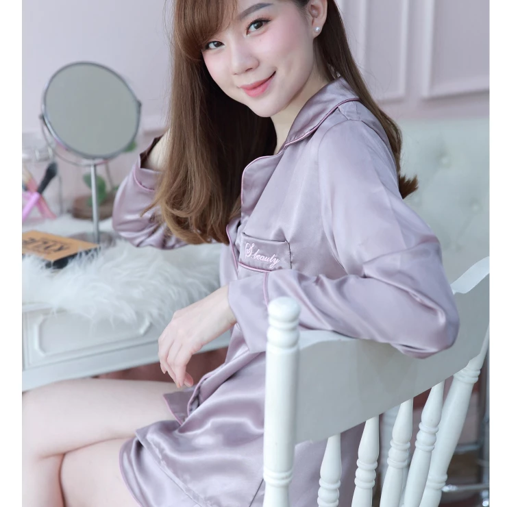 ชุดนอนผ้าซาติน 11 สี ชุดนอน ชุดนอนผู้หญิง ชุดนอนไม่ได้นอน ชุดนอนน่ารัก ชุดนอนผู้ใหญ่ ชุดนอนราคาถูก thumbnail 4