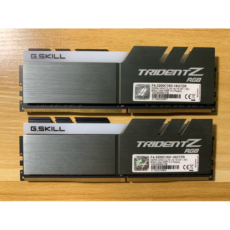 G.SKILL TRIDENT Z RGB 8x2 16GB BUS 3200 DDR4