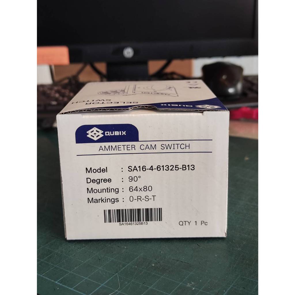Qubix ซีเล็คเตอร์แอมป์ รุ่น SA16-4-61325-B13 ขนาด 64x80 mm แดงเหลือง ซีเล็คเตอร์ สวิตซ์ AmMeter Sele