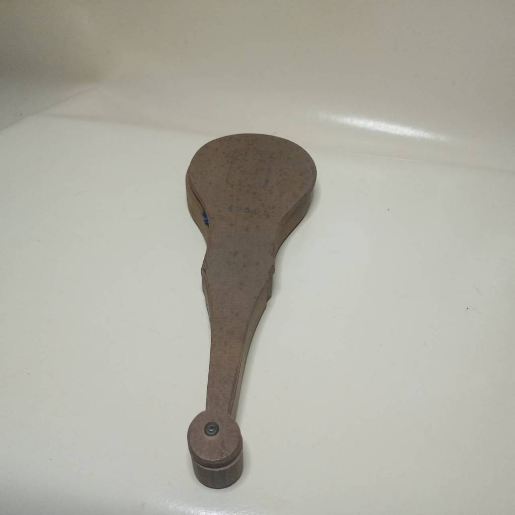 Antique Chinese Opium Scale with Original Hand Carved Wooden Case Paddle Shaped ตราชั่งฝิ่น โบราณ แบ