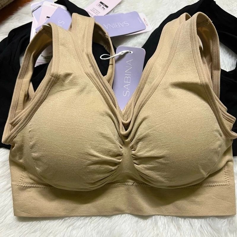 sabina sbxa890 freesize happy bra เสื้อชั้นใน ไร้โครง ตะขอหลัง ใส่สบายมาก กระชับ ราคาส่ง