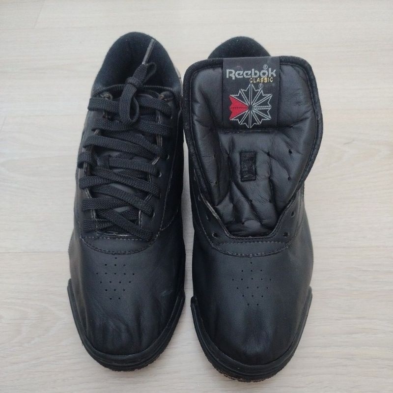 รองเท้าผู้ชาย  Reebok Classic แท้ สีดำ