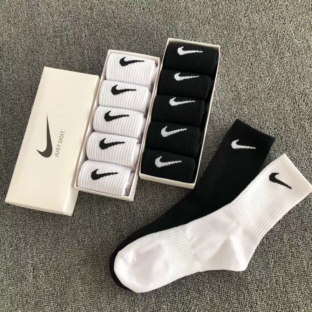 สินค้าคงคลัง ถุงเท้าไนกี้ NIKE ข้อยาว ยาวครึ่งแข้ง ถุงเท้าวิ่ง ใส่ได้ทั้งผู้ชายและผู้หญิง แฟชั่น