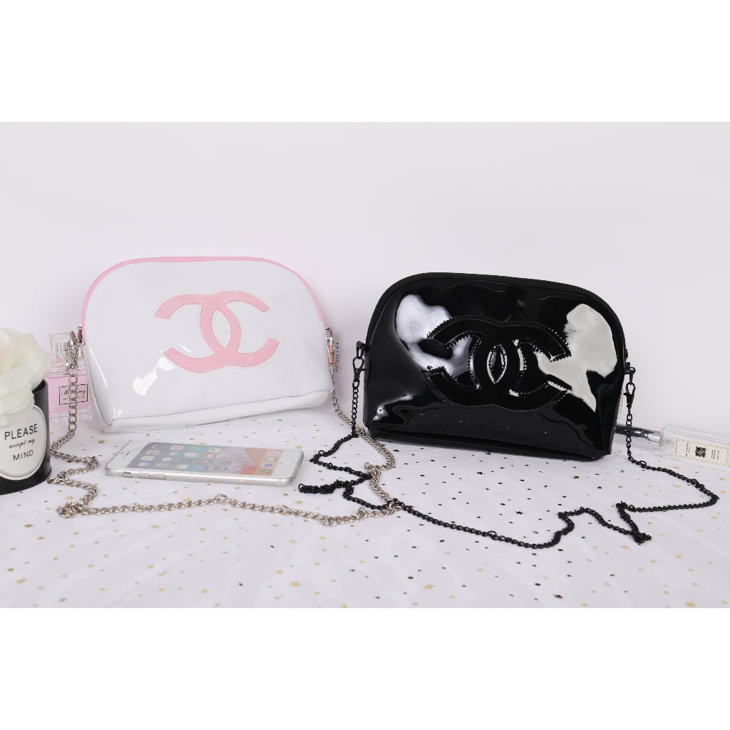 Chanel beauty VIP gift bag CC Patent 2017 [Premium gift]