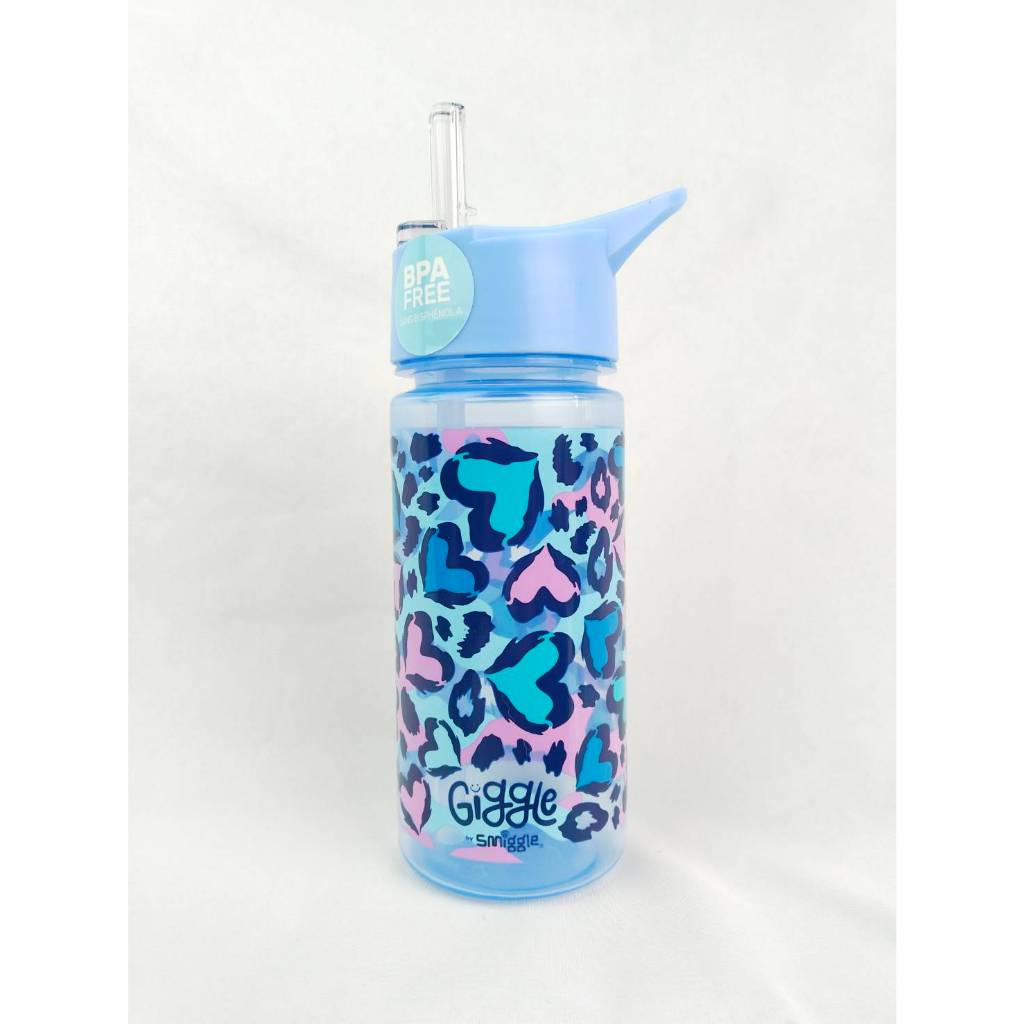 Smiggle Junior Plastic Drink Bottle  ขวดน้ำ 440 สมิกเกอร์ลาย หัวใจฟ้า พร้อมส่งในไทย