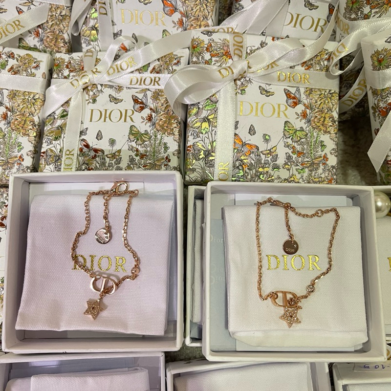 MT-98🔥สร้อยข้อมือ Vip Gift ของสมนาคุณจากเคาท์เตอร์ประจำปี ✅ของแท้ค่ะ มีปั๊มการ์ด  Not For Sale