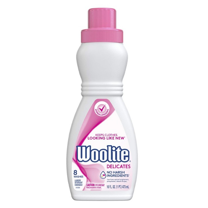 Woolite Delicates Hypoallergenic Liquid Laundry Detergent 473ml. วูลไลท์ น้ำยาซักผ้า
