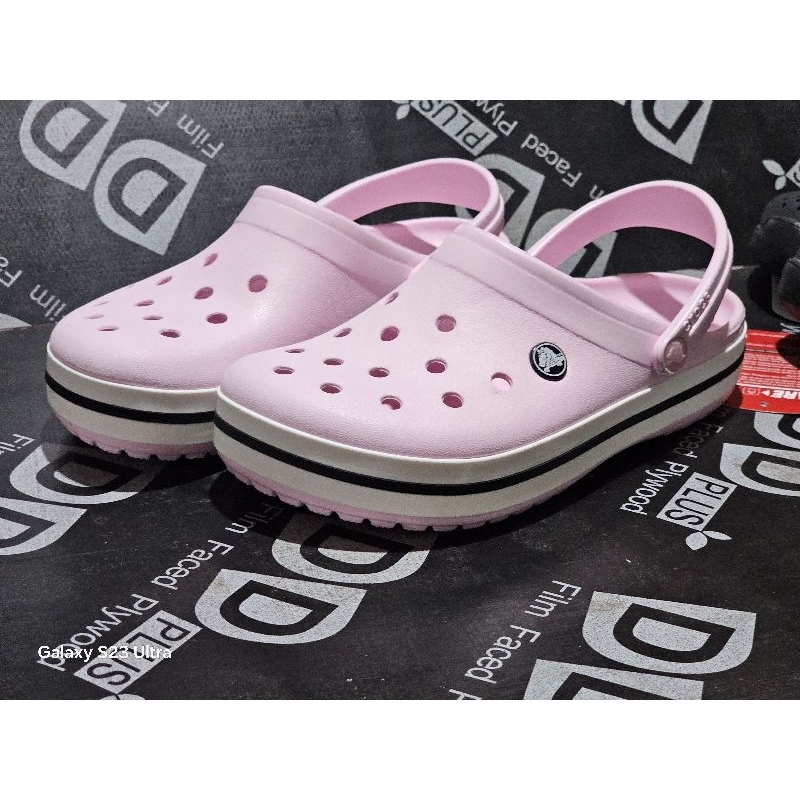 Crocs Lite Ride Clog รองเท้าแตะ แบบลำลอง มาใหม่สุดฮิต ใส่ได้ทุกเพศ มีส่วนลดราคา