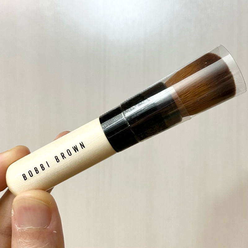 BOBBI BROWN Full Coverage Face Brush