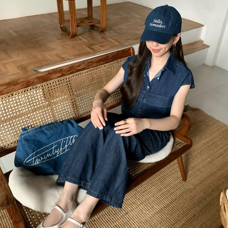 nomade crop🦋งานป้าย เสื้อครอปยีน น่ารักมากก ผ้าดีอยู่ทรงสวย👍🏻 สวยเท่ในลุคเดียว แมทช์ได้ทุกวันกับกระโ