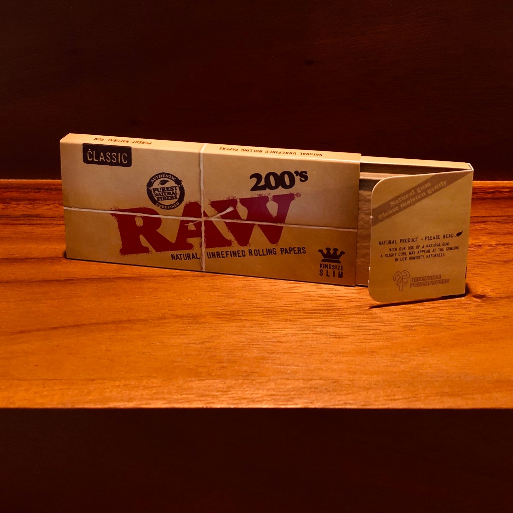 กระดาษโรล Raw รุ่น Classic ขนาด King Size Slim 200’S ยาว 110 mm จำนวน 200 แผ่น