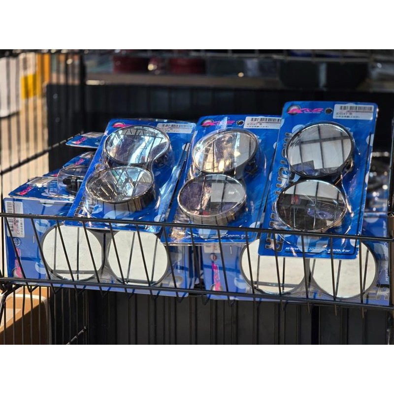 กระจกสั้นตรงรุ่น vespa เกลียว8mm   GTs /Sprint