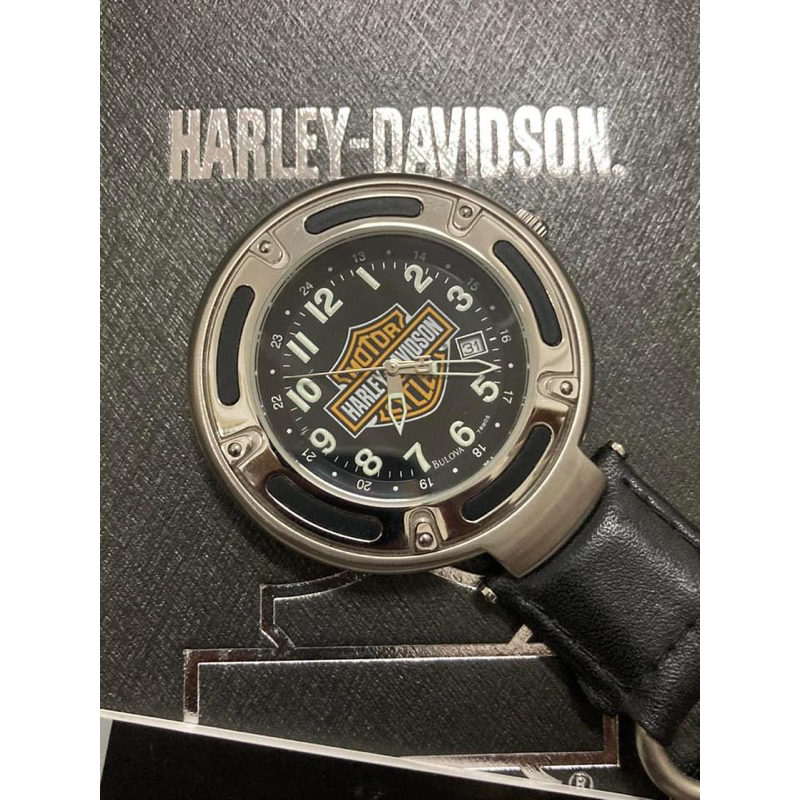 นาฬิกาพวงกุญแจหนังทำให้รถมอเตอร์ไซด์  Harley Davidson Vintage Pocket Watch Leather Keychain Harley Davidson Timepieces