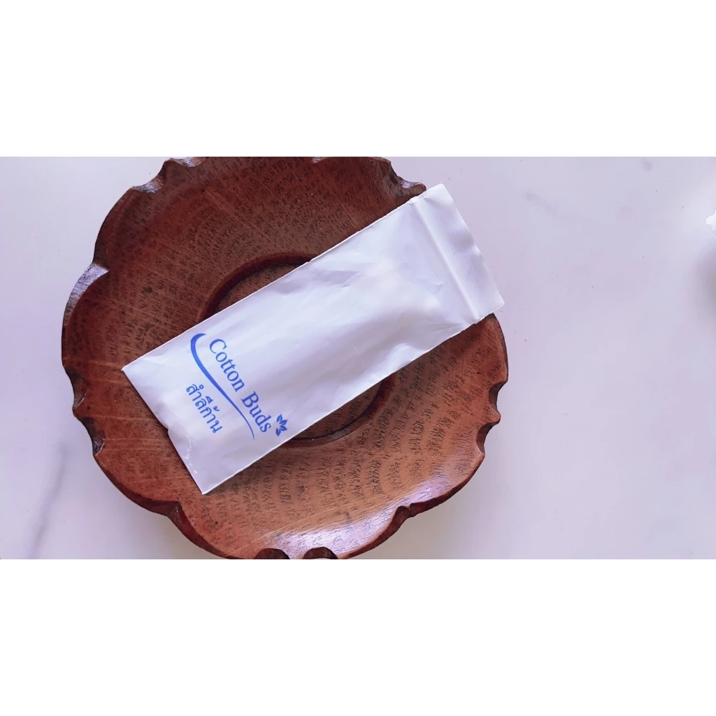(พร้อมส่ง)คอตตอนบัด สำลีก้านโรงแรม 4ก้าน/ซอง (Zip bag)แพคละ 100 ชิ้น
