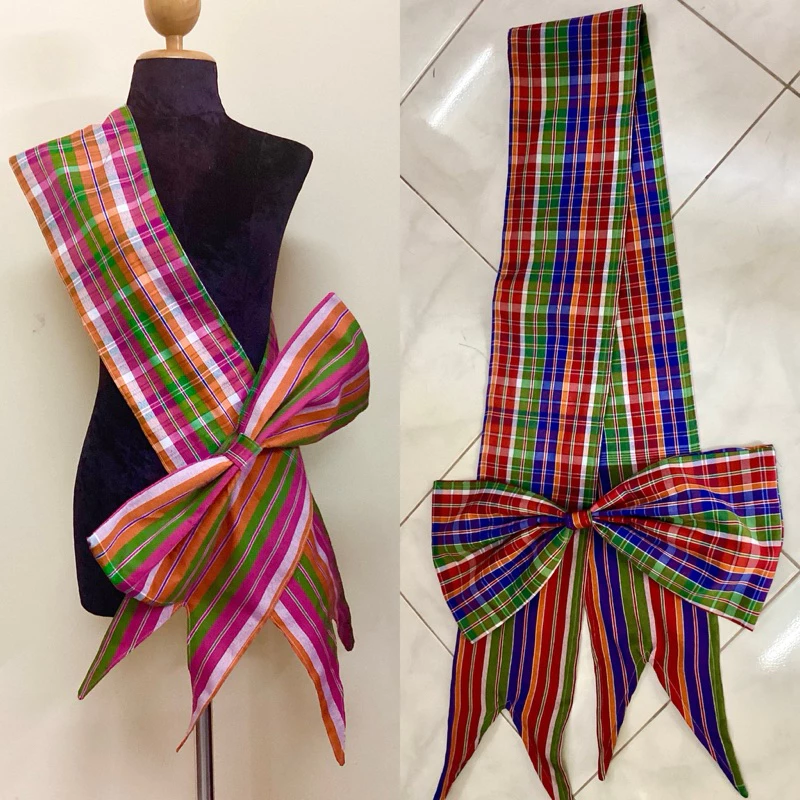 สายสะพายผ้าขาวม้าพร้อมโบว์เข้าเซ็ทกันแบรนด์โมเน่Handmadeสั่งเยอะทักแชท