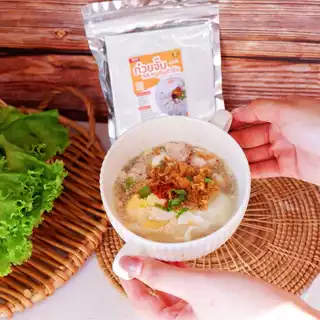 KETO ก๋วยจั๊บหมูยอคีโต-วุ้นเส้นต้มยำกุ้งคีโต พร้อมทานเครื่องครบ อร่อยทำง่ายแค่ฉีกซอง