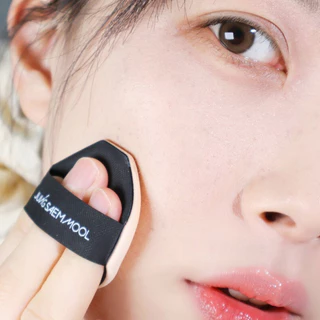 แท้💯พร้อมส่ง Jung Saem Mool Skin Nuder Cushion Concealer SPF50+ PA+++ มี 5 สี คุชชั่นผสมคอนซีลเลอร์ ปกปิดกริบ ติดทนนาน
