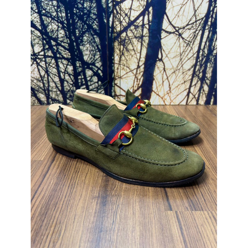 horsebit suede loafer gucci made in italy (used)