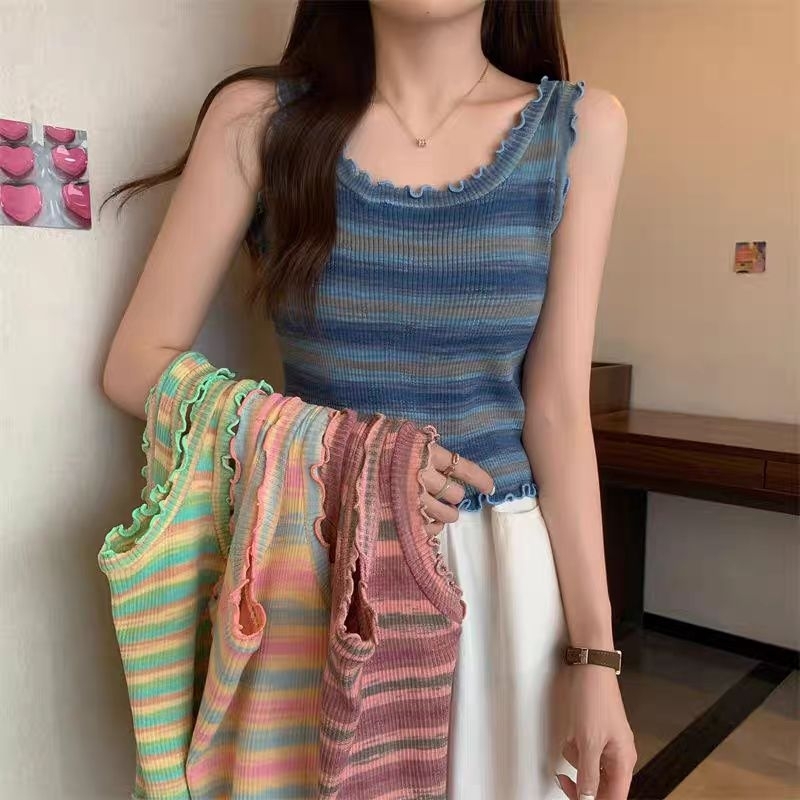 Vogue🌟พร้อมส่ง🌟 เสื้อกล้ามคอเหลี่ยมลายสายรุ้งเซ็กซี่ มีสไตล์และดูดี (65CX02)