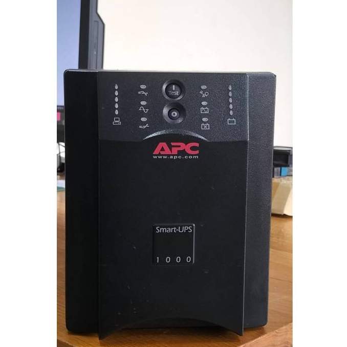 APC Smart-UPS 1000VA UPS Battery Backup   ขายเครื่องเปล่า มือสอง